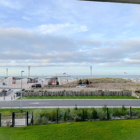 Le Sable D Opale Calais Exterior foto